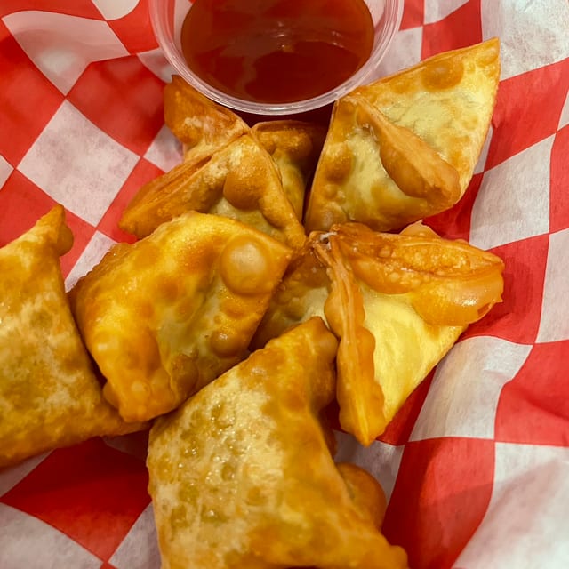 Crab Rangoon (6).